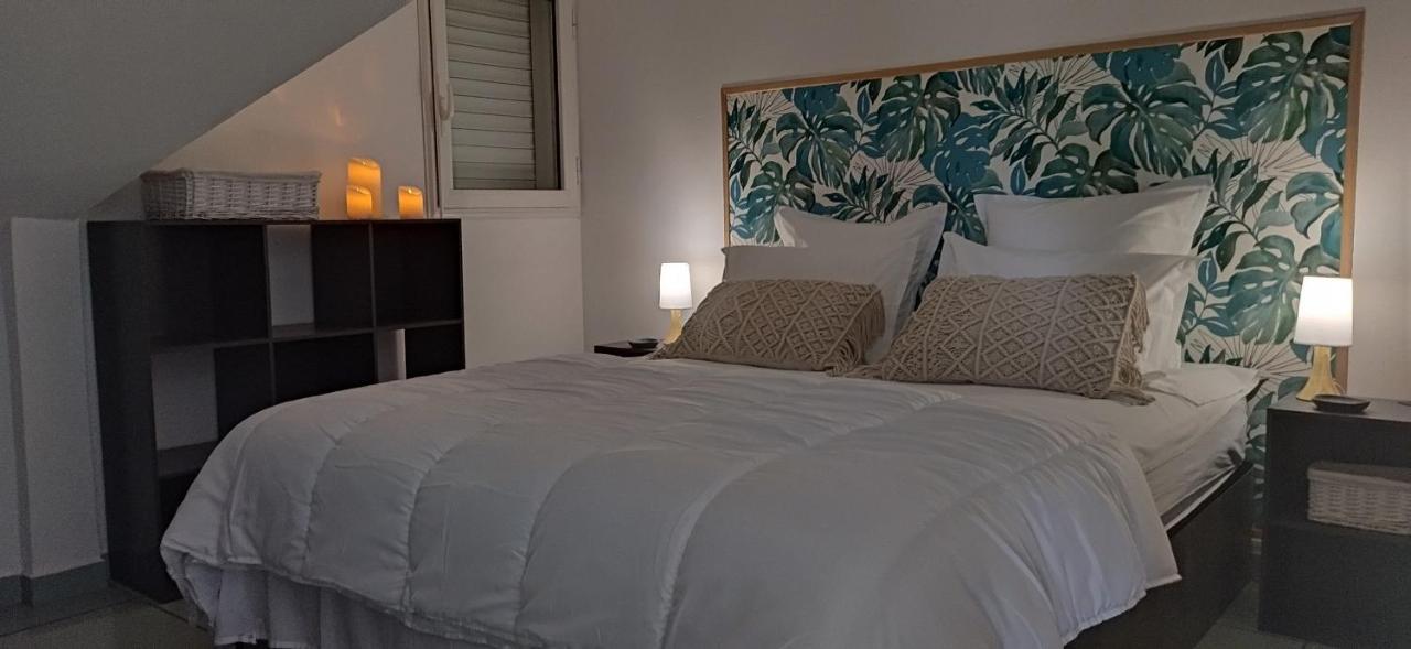 L'Echappee Belle Apartment Сен-Пиер Екстериор снимка