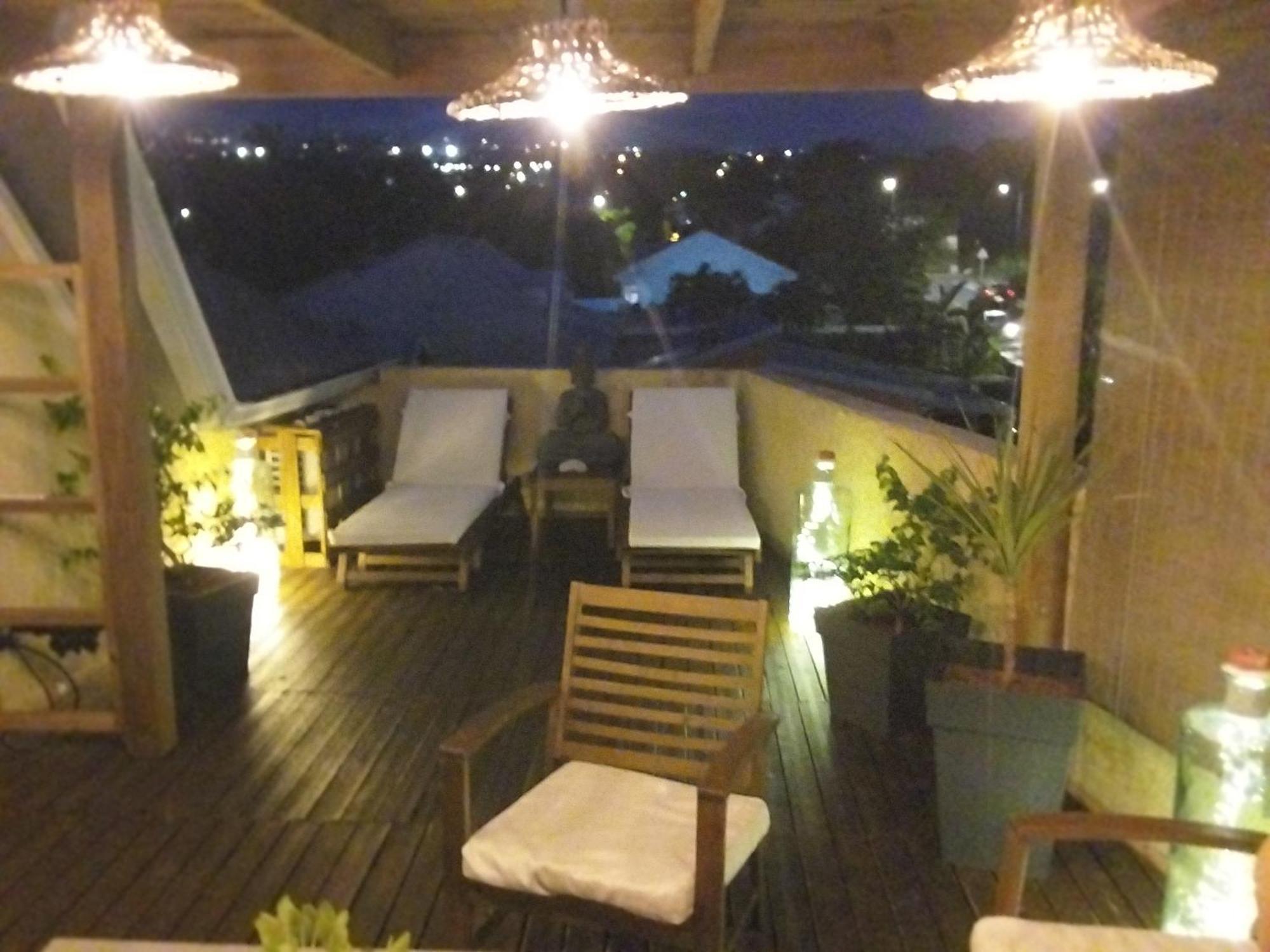 L'Echappee Belle Apartment Сен-Пиер Екстериор снимка